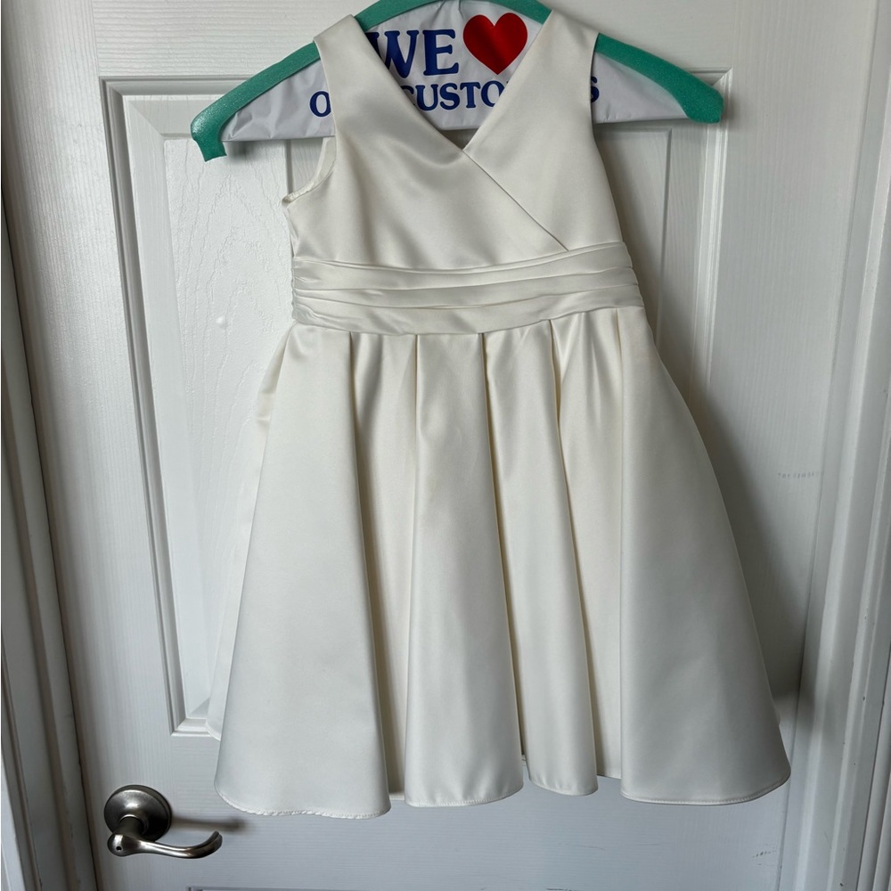 DB Sudio flower girl dress
